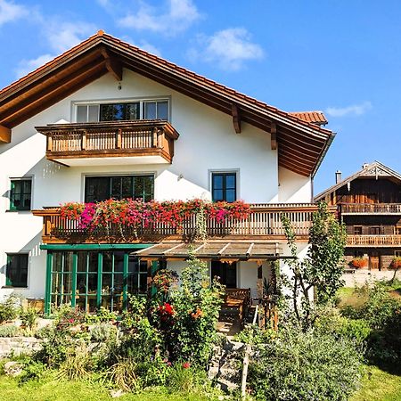 Ferienwohnungen auf dem Paulbauernhof Triebenbach Exterior foto